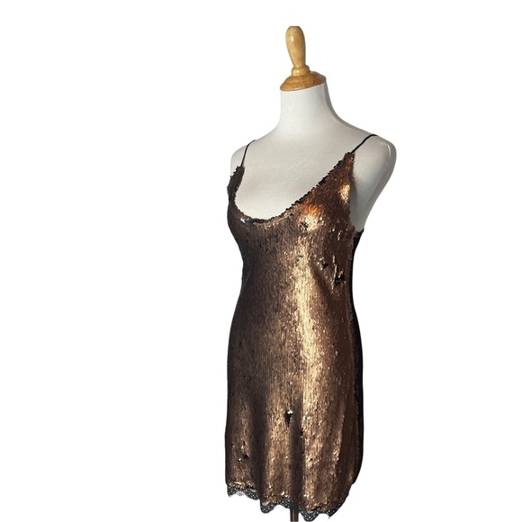 Last Chance….Free People Seeing Double Metallic Sequin Slip Dress xs - Picture 6 of 15